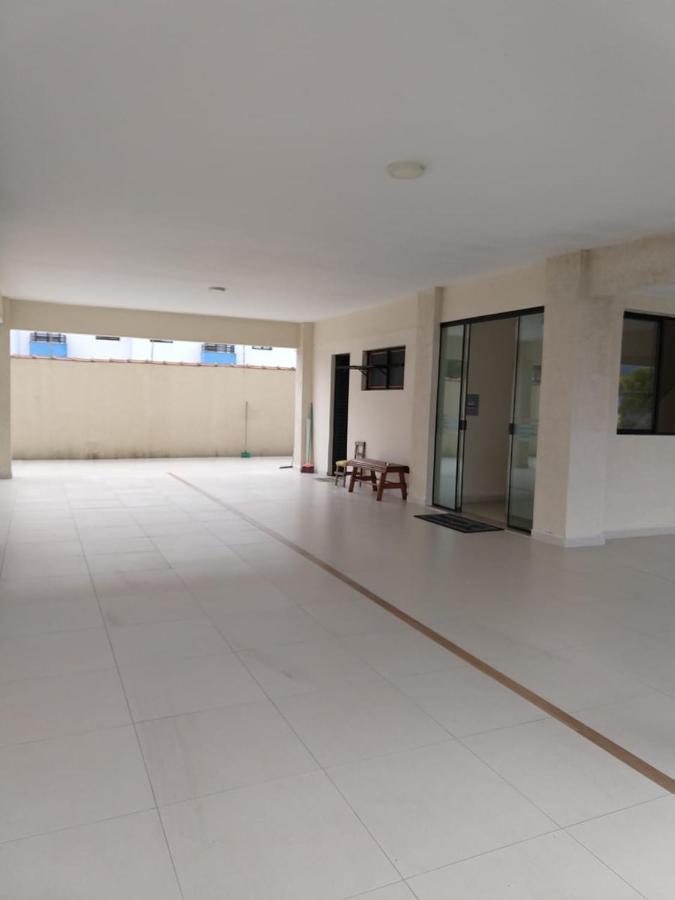 Apartamento Ubatuba, Itagua, Bem Localizado, Duas Vagas De Garagem